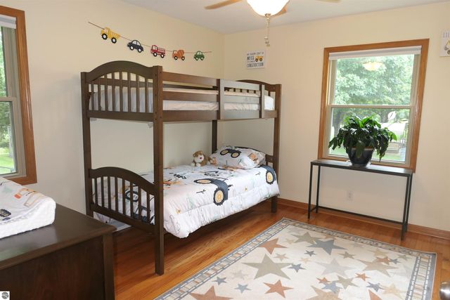 210 Pineview Drive, Alma, MI 48801