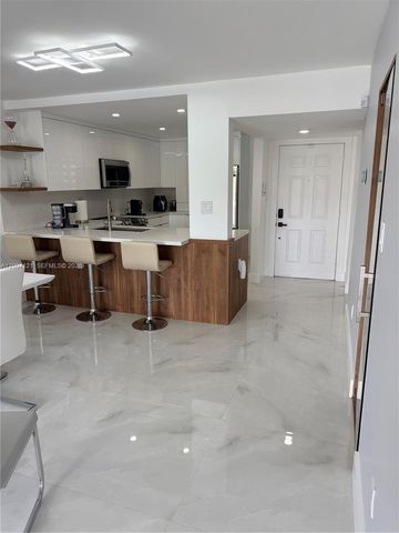 601 SW 113th Way 601, Pembroke Pines, FL 33025