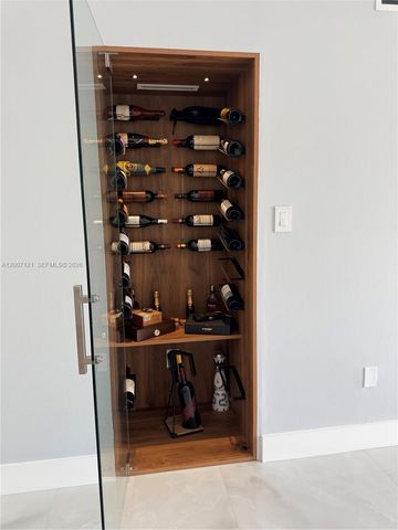 601 SW 113th Way 601, Pembroke Pines, FL 33025