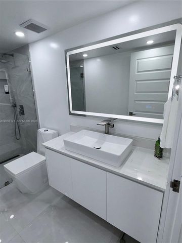 601 SW 113th Way 601, Pembroke Pines, FL 33025