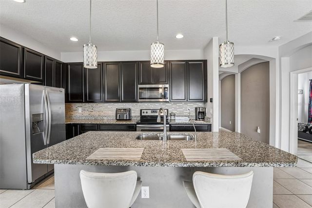 365 JYOTI DRIVE, Davenport, FL 33837
