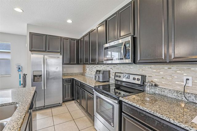 365 JYOTI DRIVE, Davenport, FL 33837