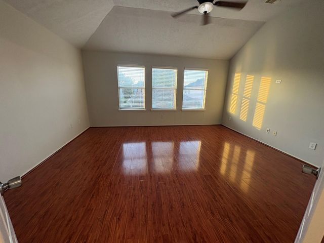 1902 Creegan Park Court, Houston, TX 77047