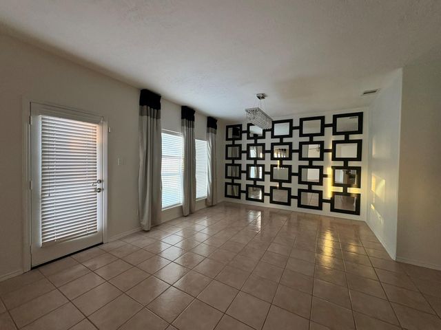 1902 Creegan Park Court, Houston, TX 77047