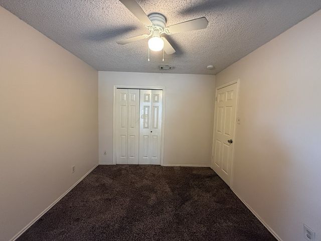 816 Summit Drive, Desoto, TX 75115