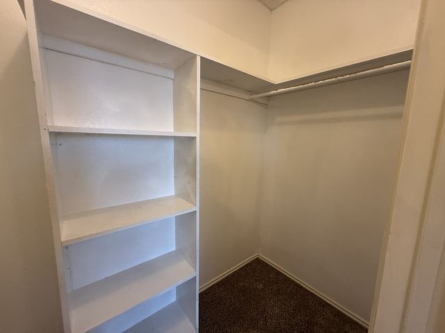 816 Summit Drive, Desoto, TX 75115