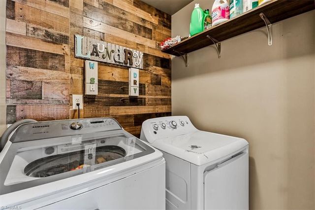 3776 Windstream Way, Jamestown, NC 27282