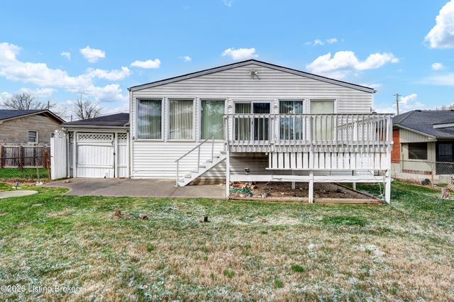 2013 Beech St, Louisville, KY 40210