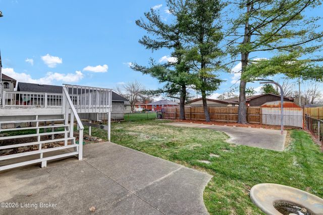 2013 Beech St, Louisville, KY 40210