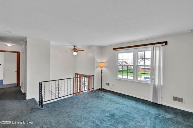 2013 Beech St, Louisville, KY 40210