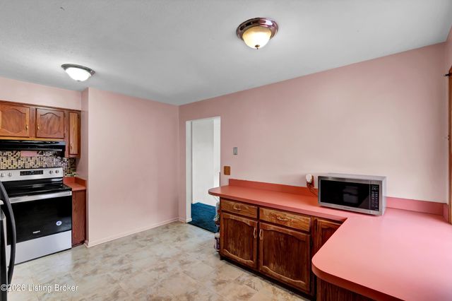 2013 Beech St, Louisville, KY 40210