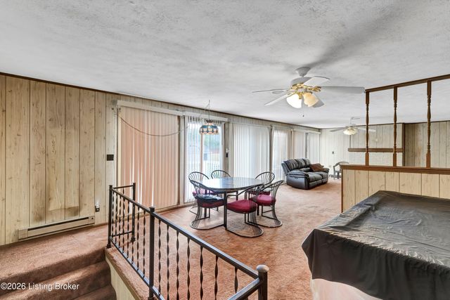 2013 Beech St, Louisville, KY 40210