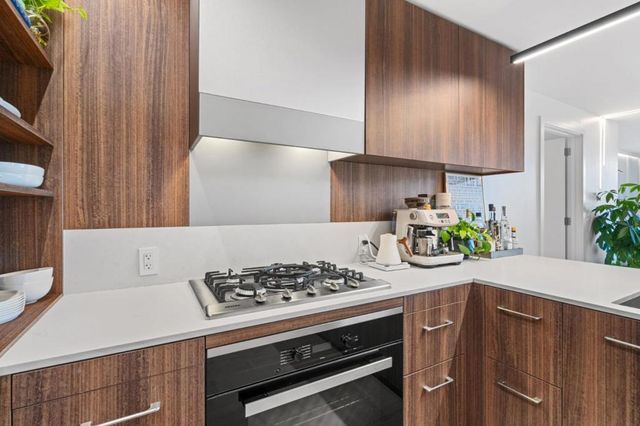 280 Spear Street 8J, San Francisco, CA 94105