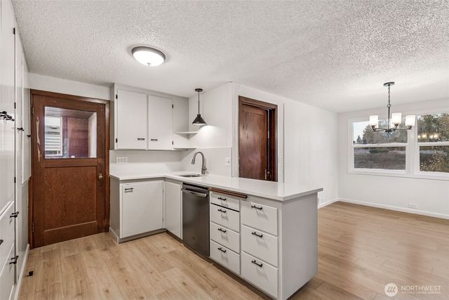 14418 551st Avenue S, Tukwila, WA 98168