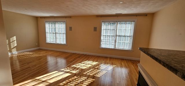 14 Dansereau 14, Middleton, MA 01949