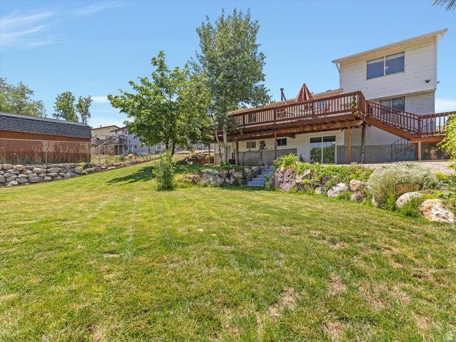 1005 E VIOLET DR, Sandy, UT 84094