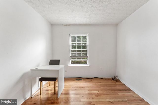 2503 LEMONTREE TER, Springdale, MD 20774