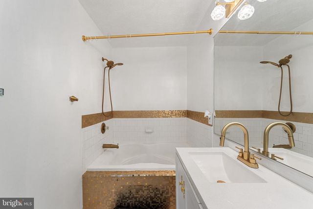 2503 LEMONTREE TER, Springdale, MD 20774