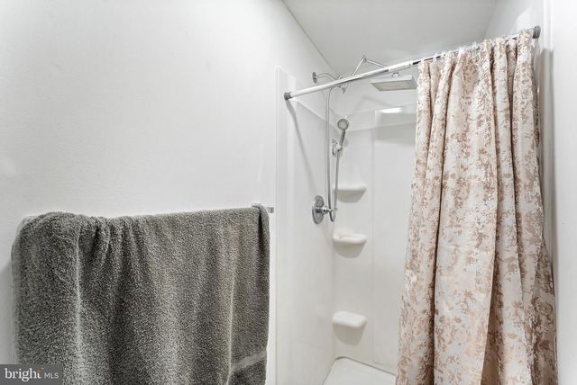 2503 LEMONTREE TER, Springdale, MD 20774