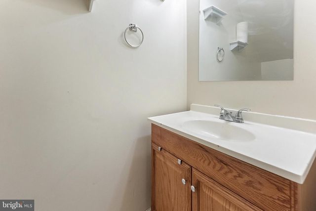 2503 LEMONTREE TER, Springdale, MD 20774