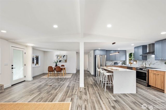 5206 81st Avenue SW, Olympia, WA 98512