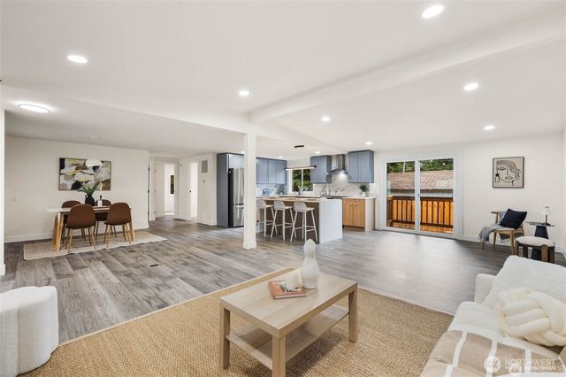 5206 81st Avenue SW, Olympia, WA 98512