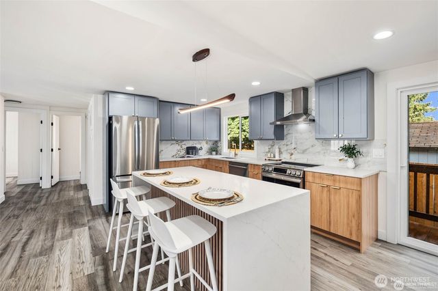 5206 81st Avenue SW, Olympia, WA 98512