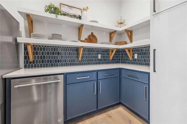 219 W Lawson Street, Fayetteville, AR 72703