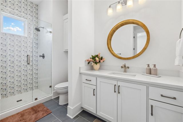 219 W Lawson Street, Fayetteville, AR 72703