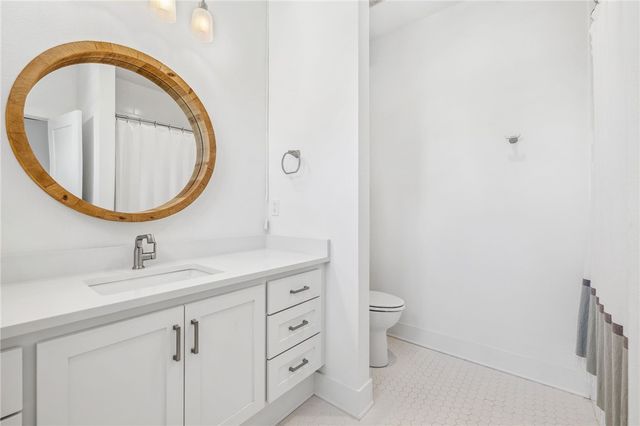 219 W Lawson Street, Fayetteville, AR 72703