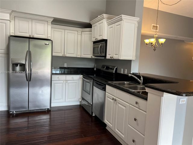 6928 SW 39th St A303, Davie, FL 33314