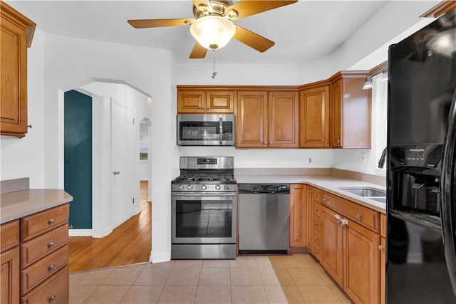 1491 Wood Ave, Shaler, PA 15116