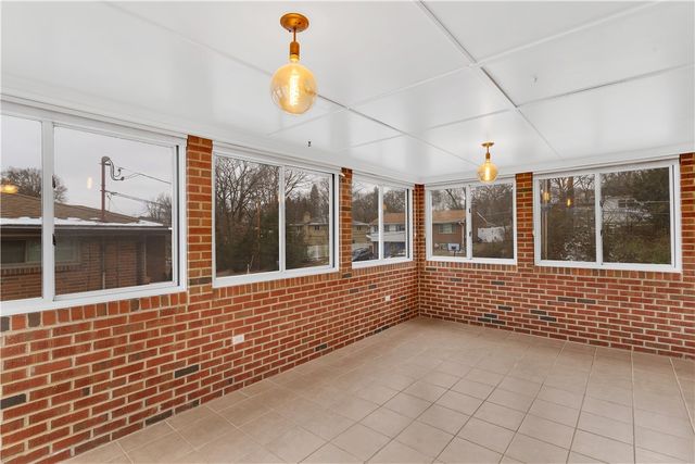 1491 Wood Ave, Shaler, PA 15116