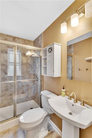 1491 Wood Ave, Shaler, PA 15116