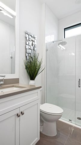 1870 SE Royale Preserve Way, Stuart, FL 34997