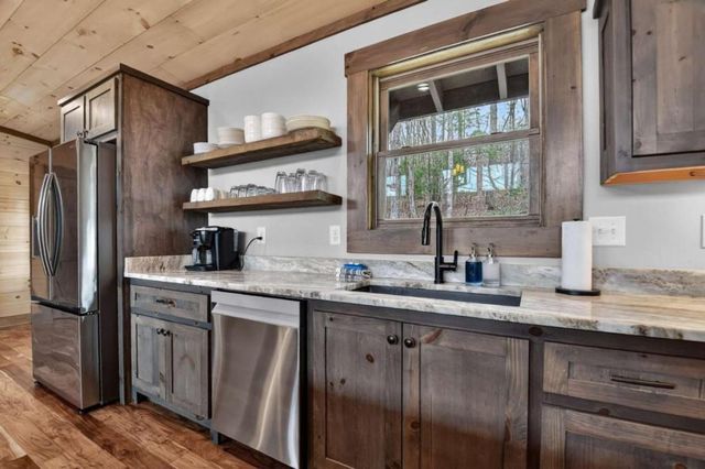 171 Cohutta Overlook Lane, Blue Ridge, GA 30513