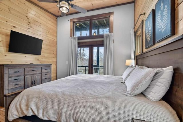 171 Cohutta Overlook Lane, Blue Ridge, GA 30513