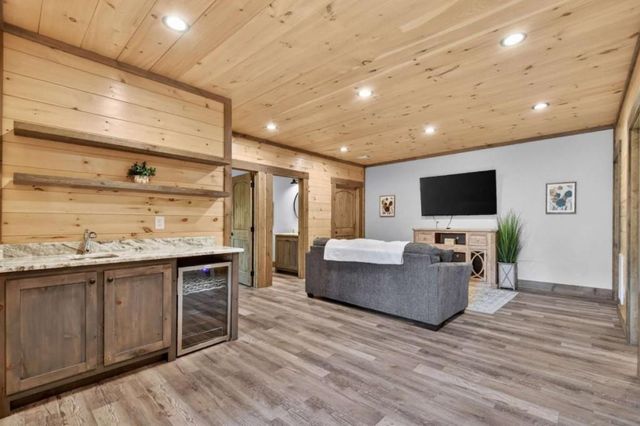 171 Cohutta Overlook Lane, Blue Ridge, GA 30513