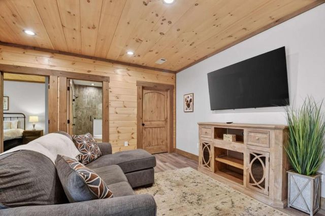 171 Cohutta Overlook Lane, Blue Ridge, GA 30513