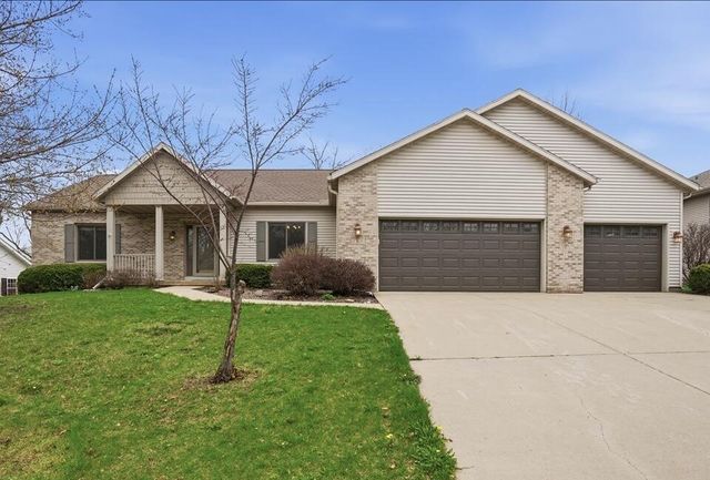 2368 Stonehaven DRIVE, Sun Prairie, WI 53590