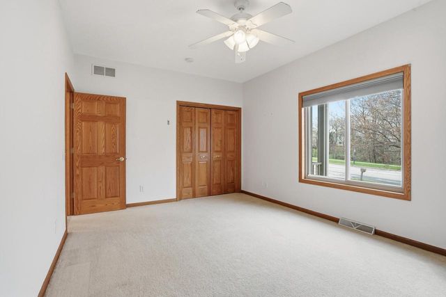 2368 Stonehaven DRIVE, Sun Prairie, WI 53590