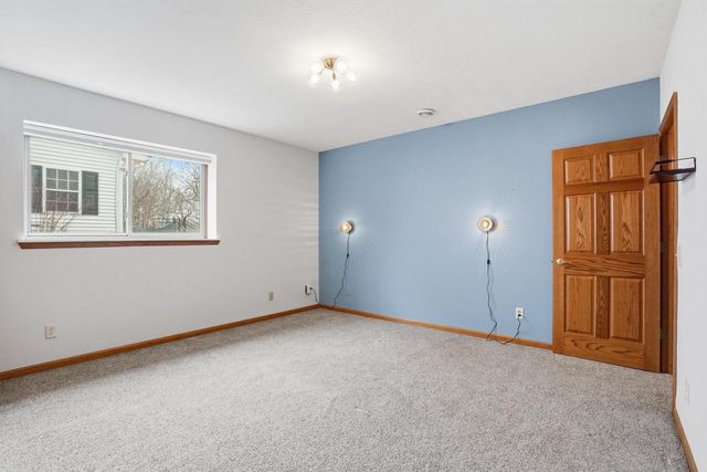 2368 Stonehaven DRIVE, Sun Prairie, WI 53590