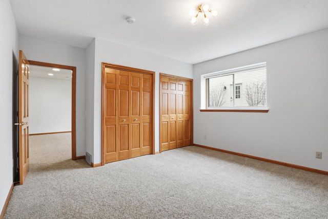 2368 Stonehaven DRIVE, Sun Prairie, WI 53590