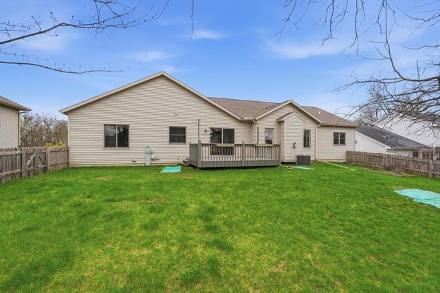 2368 Stonehaven DRIVE, Sun Prairie, WI 53590