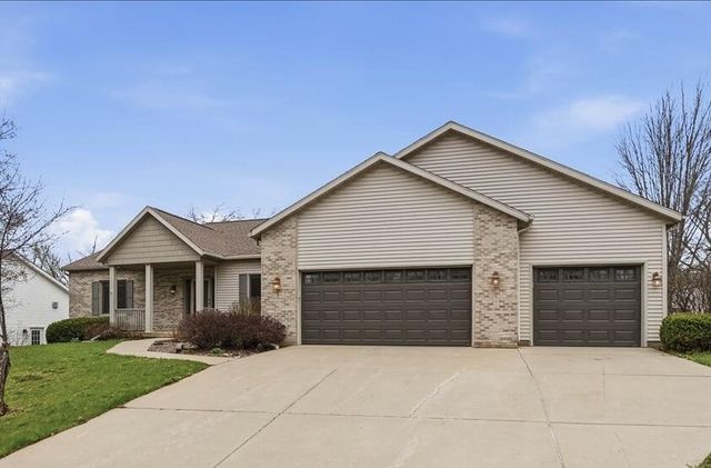 2368 Stonehaven DRIVE, Sun Prairie, WI 53590