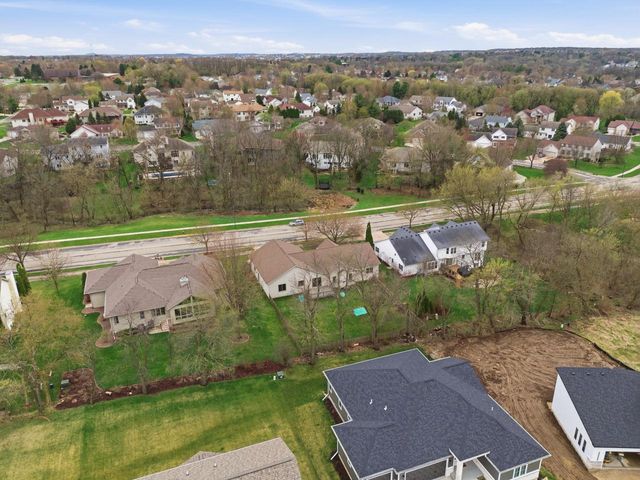 2368 Stonehaven DRIVE, Sun Prairie, WI 53590
