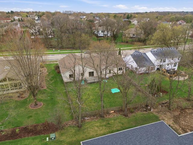 2368 Stonehaven DRIVE, Sun Prairie, WI 53590