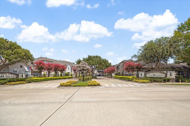 4322 Stonebrook Lane, Sugar Land, TX 77459