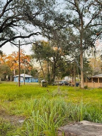 17476 NICHOLAS AVENUE, Brooksville, FL 34604