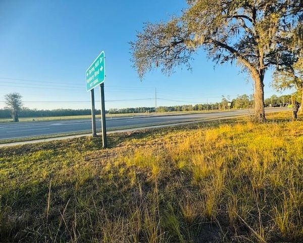 17476 NICHOLAS AVENUE, Brooksville, FL 34604